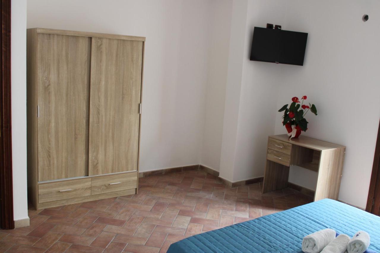 B&B Casa Giuliana Balestrate Eksteriør billede