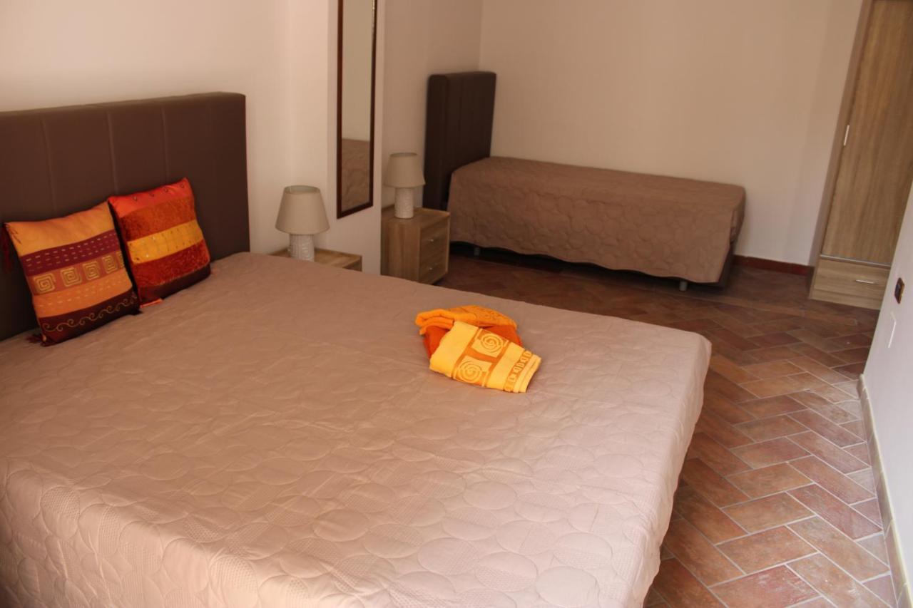 B&B Casa Giuliana Balestrate Eksteriør billede
