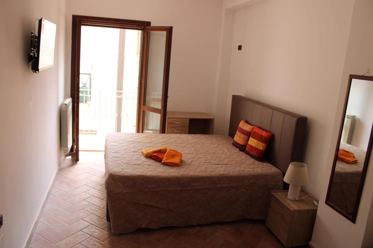 B&B Casa Giuliana Balestrate Eksteriør billede