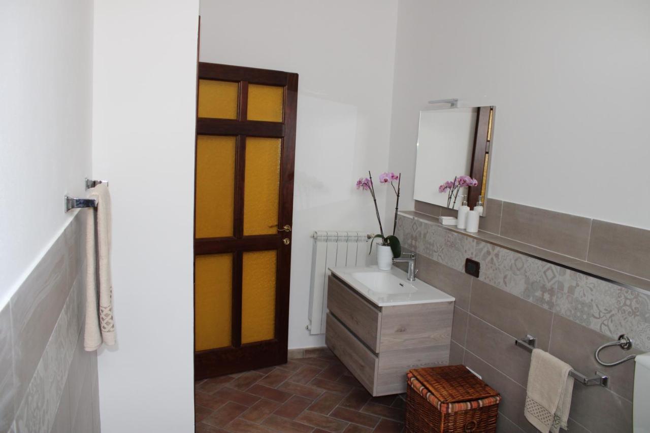 B&B Casa Giuliana Balestrate Eksteriør billede